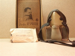 Vintage Dustfoe Respirator with extra filters